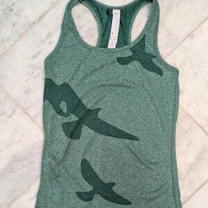 Oiselle wings out racerback tank - Small Emerald Green